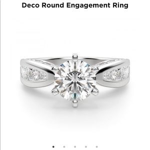 Size 7 Deco Round Engagement Ring